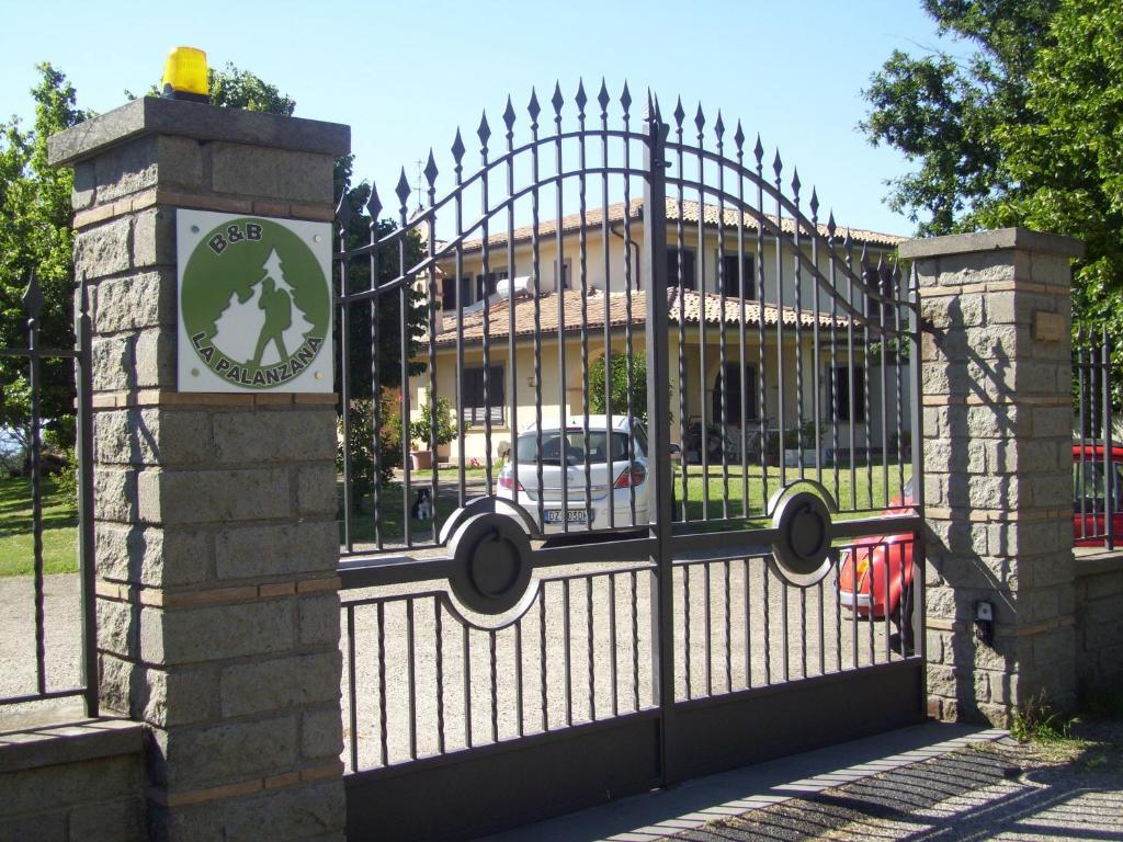 Bed And Breakfast La Palanzana Витербо Екстериор снимка